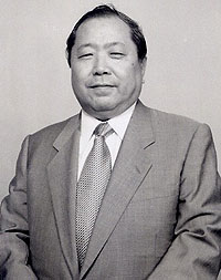 八幡会長近影